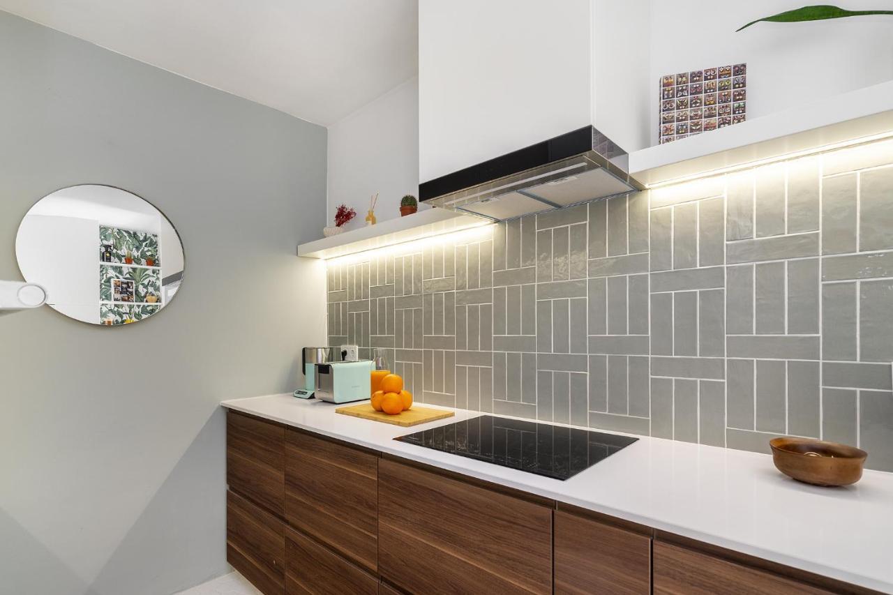 Whome Historic Centre Modern Masterpiece W River Views Apartment Lisbon